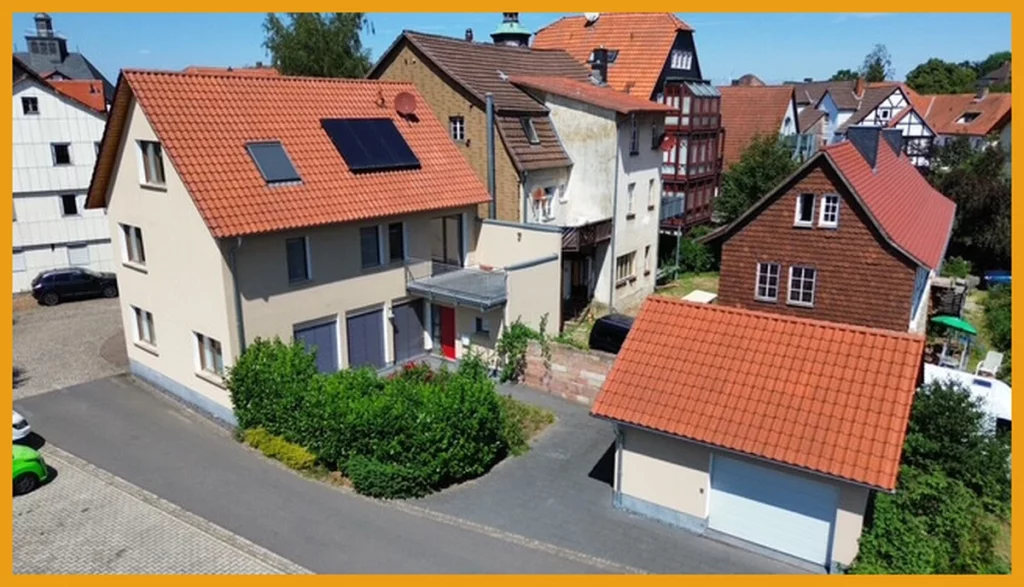 FAST NEU IN MALERISCHER ALTSTADT! 
KEINE KÄUFERPROVISION