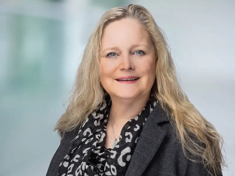 Portrait von Petra Steinbrecher